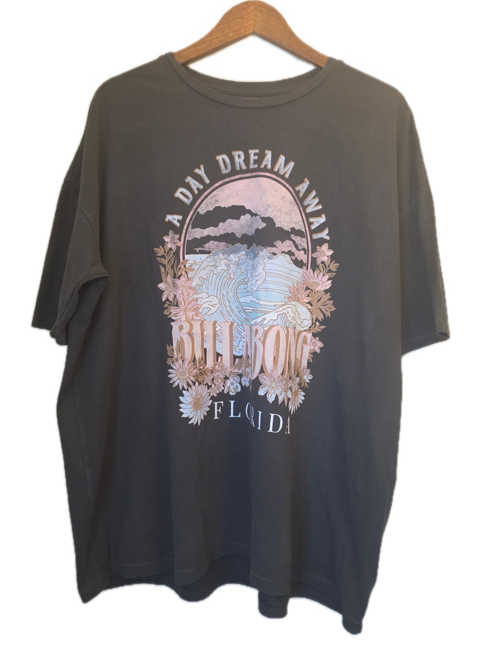Billabong T-Shirt Womens L Black Day Dream Away Graphic Crew Neck Casual
